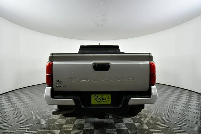 2026 Toyota Tacoma SR5 - Photo 12