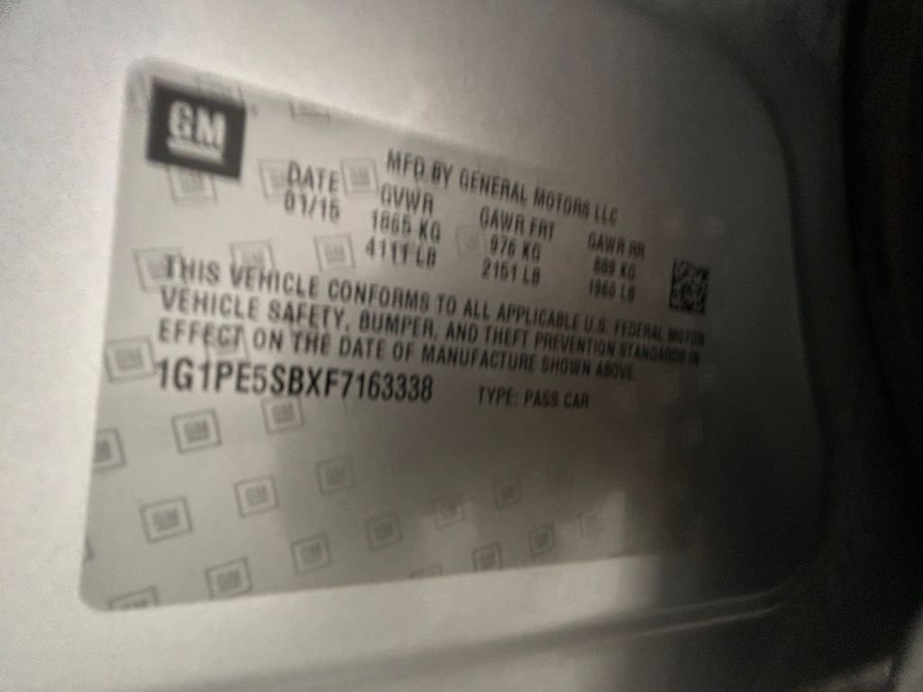 Used 2015 Silver Chevrolet 2LT image 20