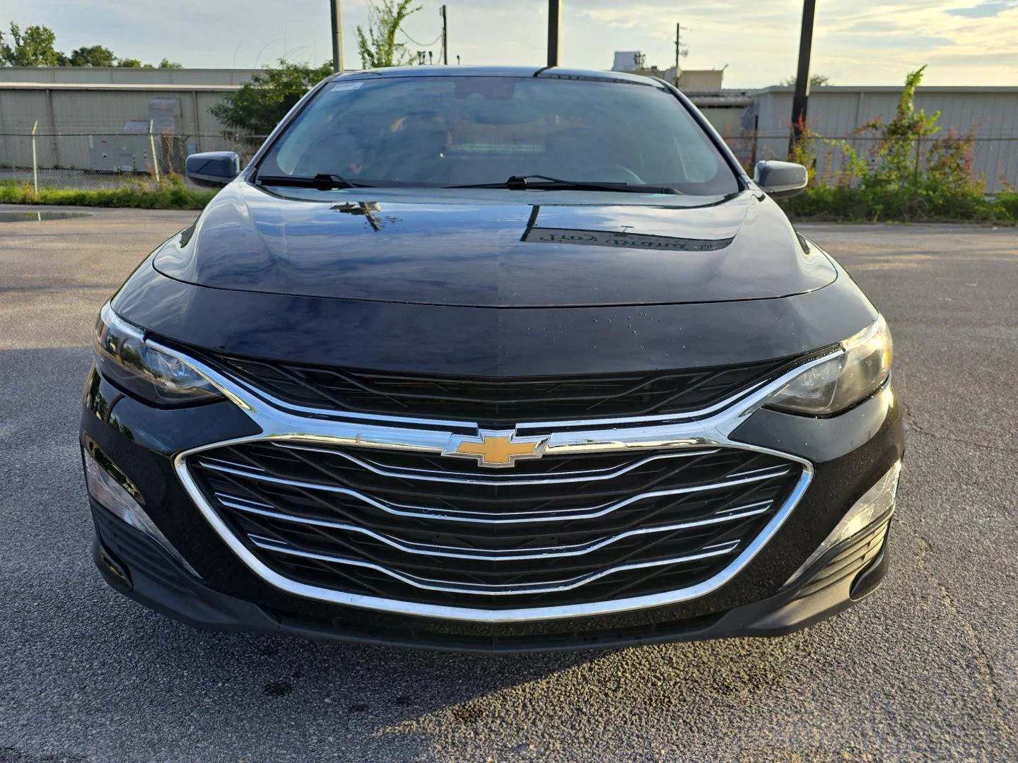 Used 2024 Mosaic Black Metallic Chevrolet LT image 10