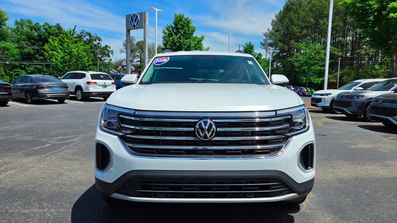 New 2026 Opal White Pearl Volkswagen 2.0T SE w/Technology image 8