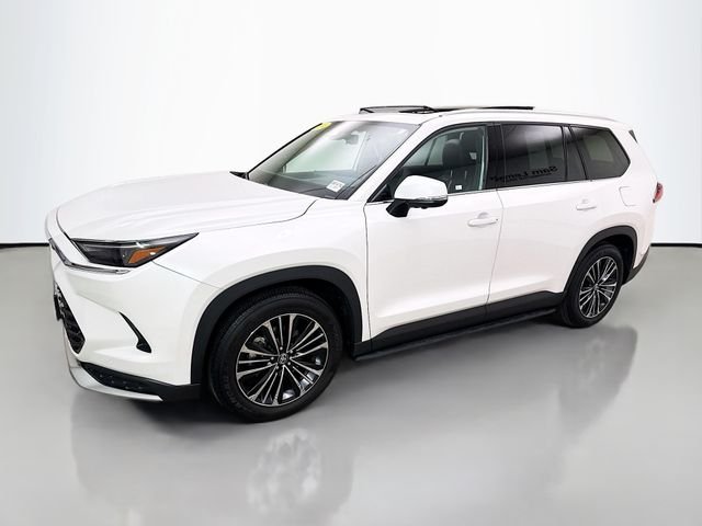 Used 2024 Beige Toyota MAX Platinum image 3