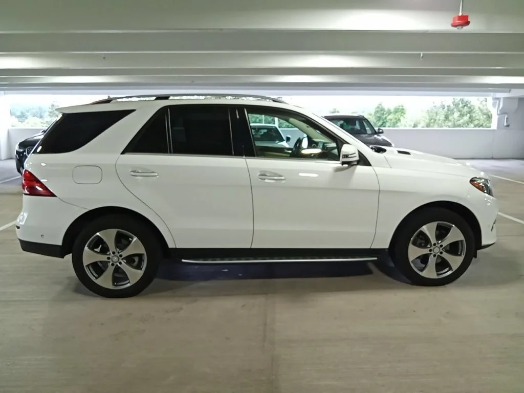 Used 2017 Polar White Mercedes-Benz GLE 350 image 4
