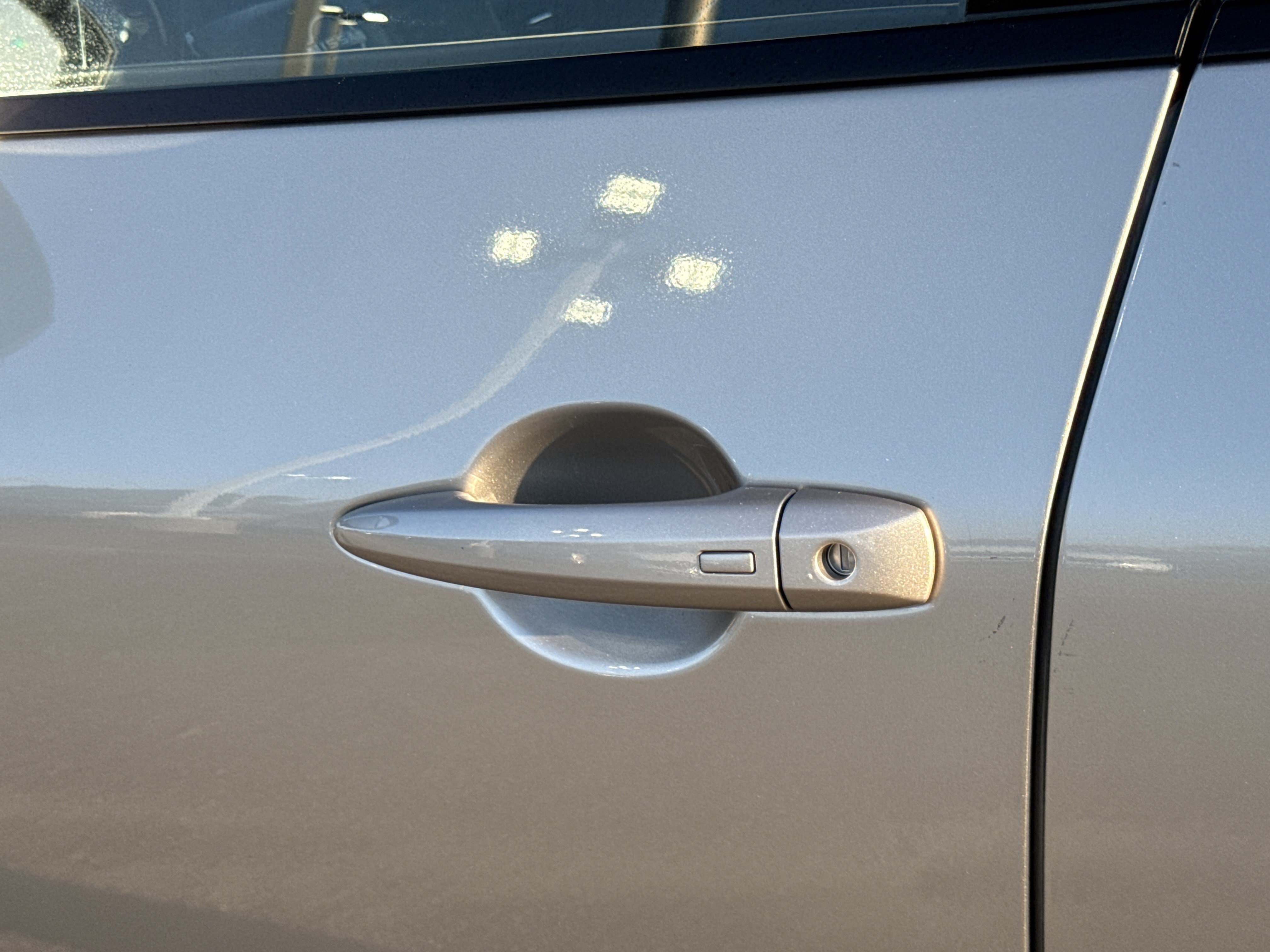 Used 2026 Champagne Silver Metallic/Super Black Nissan Platinum image 36