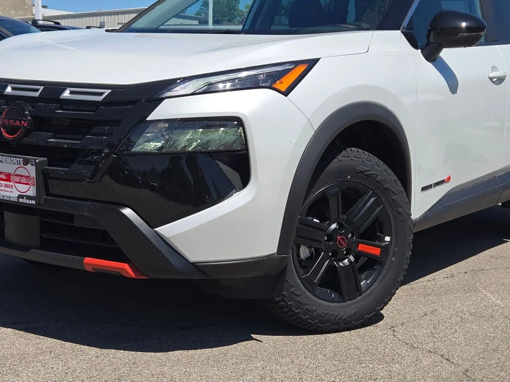 2026 Nissan Rogue Rock Creek - Photo 3