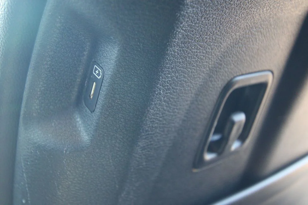 Used 2023 Gray Kia EX image 37