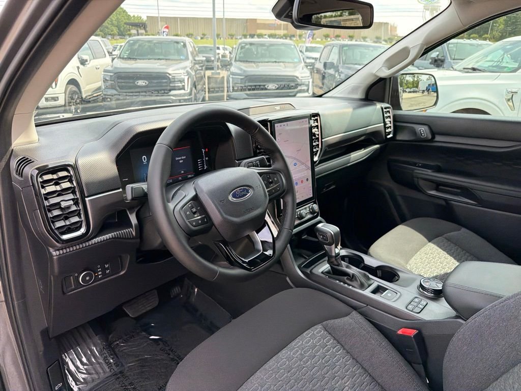 New 2026 Carbonized Gray Metallic Ford XLT image 11