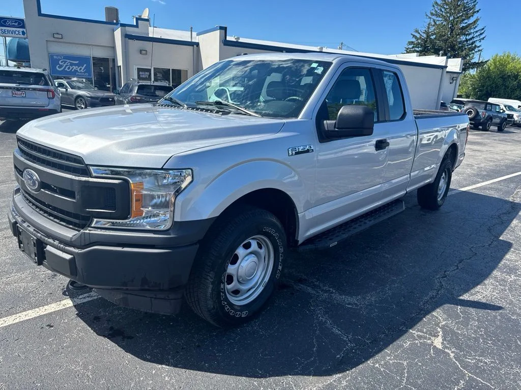 Used 2019 Silver Ford XL image 7