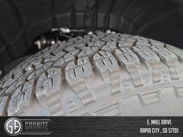 New 2026 Sterling Metallic GMC SLT image 29