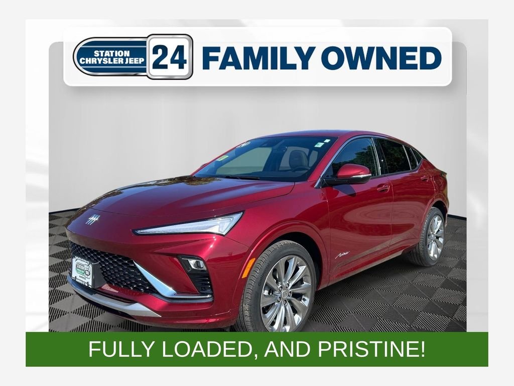 Used 2024  Buick Avenir image 1