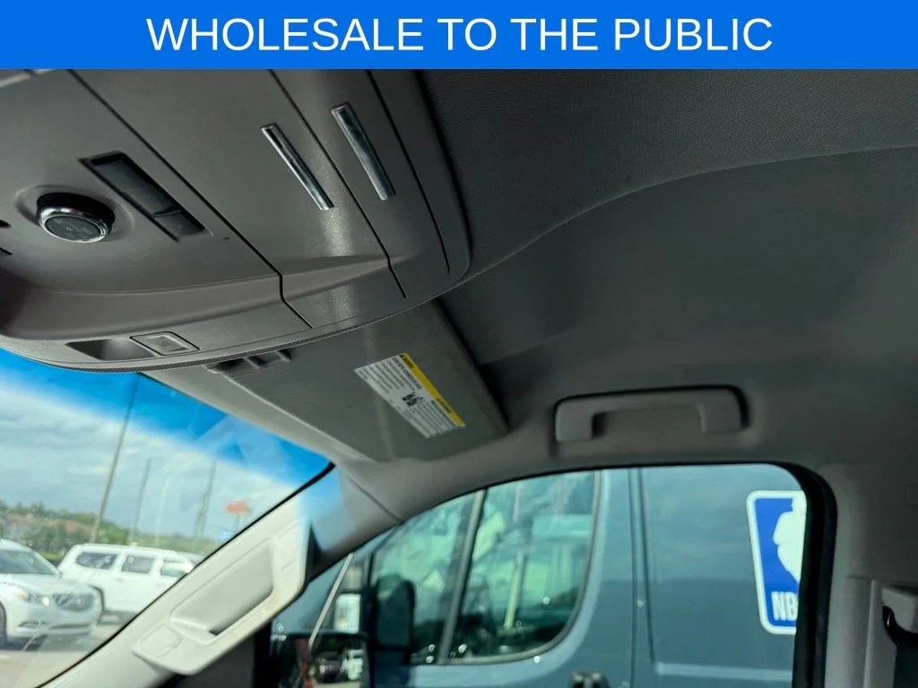Used 2018 Gray Chevrolet LT image 17