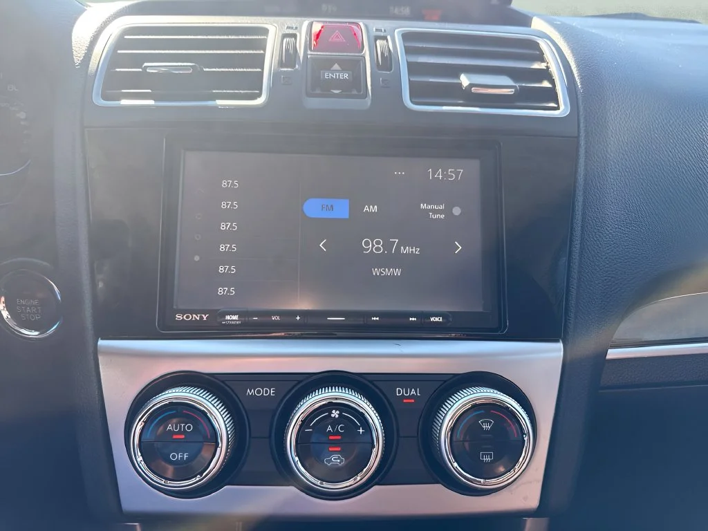 Used 2017 White Subaru 2.5i Touring image 17