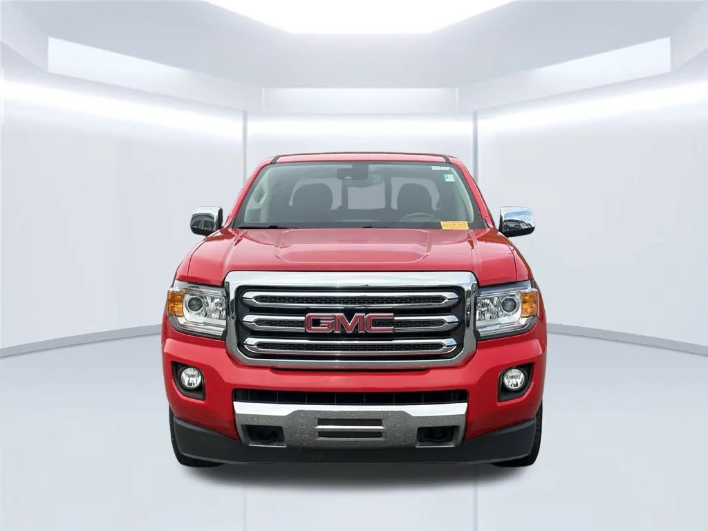 Used 2016 Red GMC SLT image 11