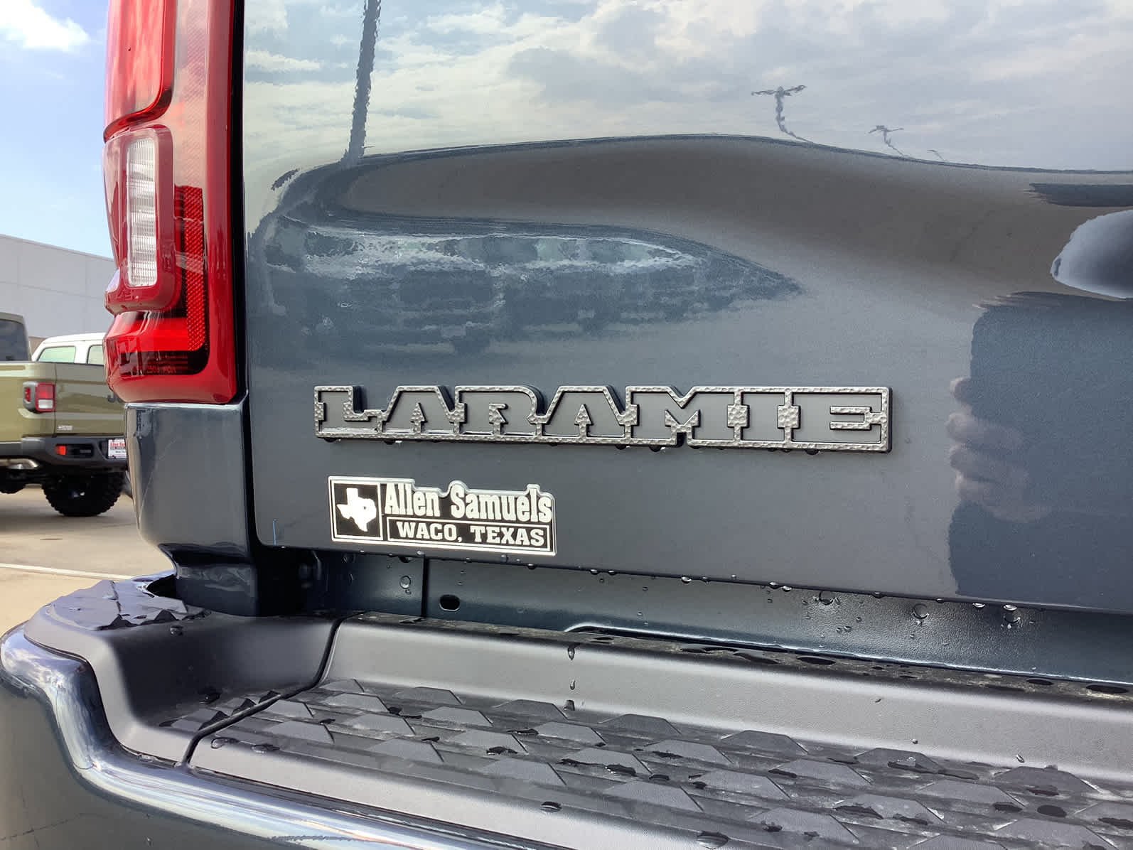 2026 RAM 2500 Laramie - Photo 10