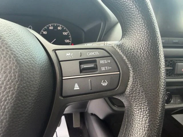Used 2024  Honda LX image 23
