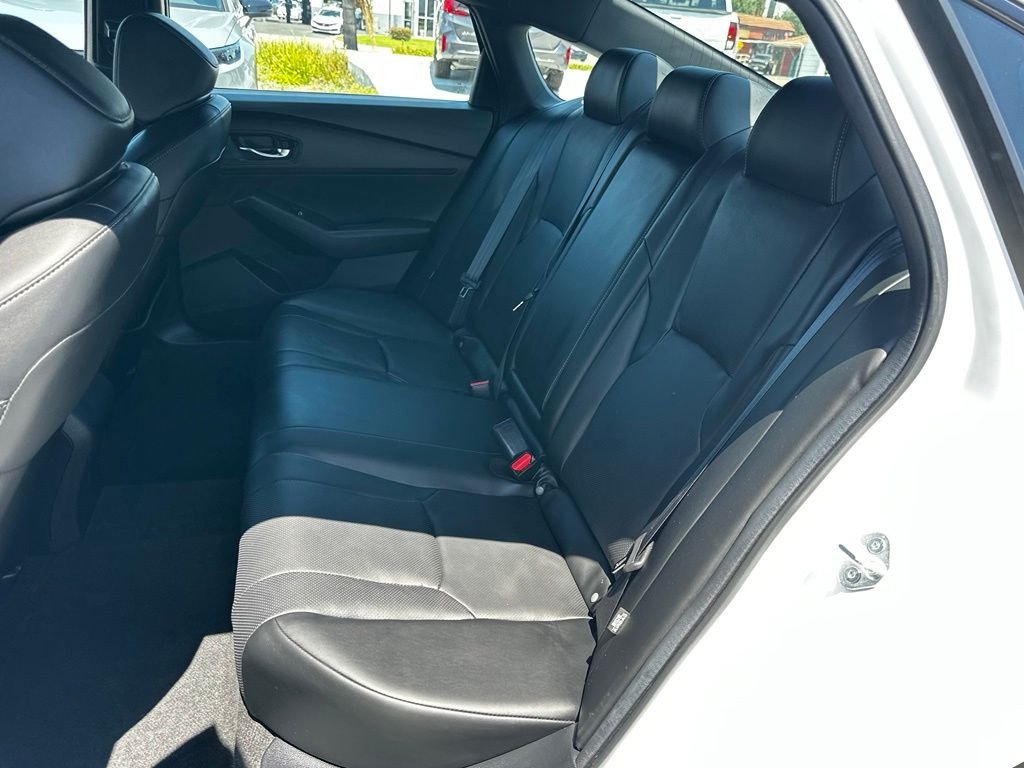 Used 2024  Honda LX image 17