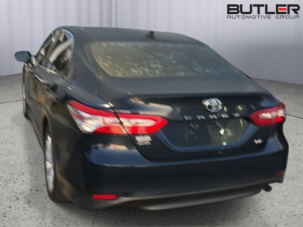 Used 2020 Galactic Aqua Mica Toyota LE image 8
