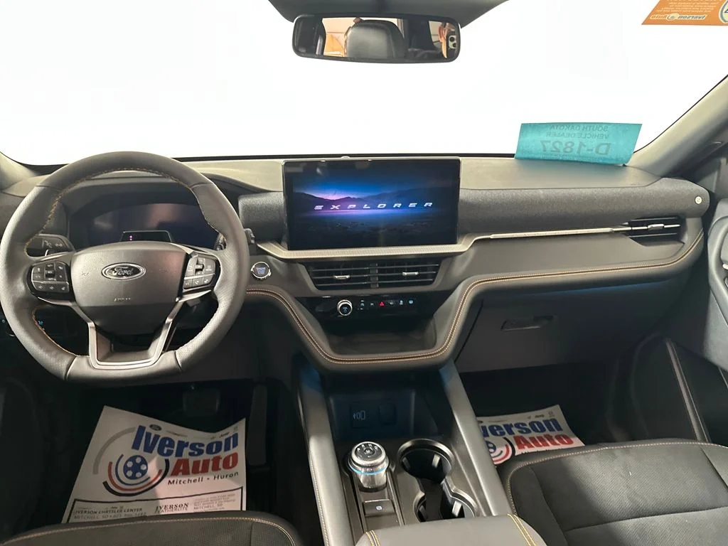 2026 Ford Explorer Tremor - Photo 30