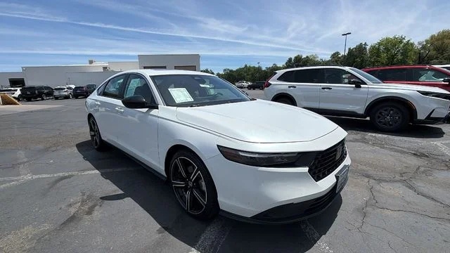 Used 2023 White Honda Sport image 2