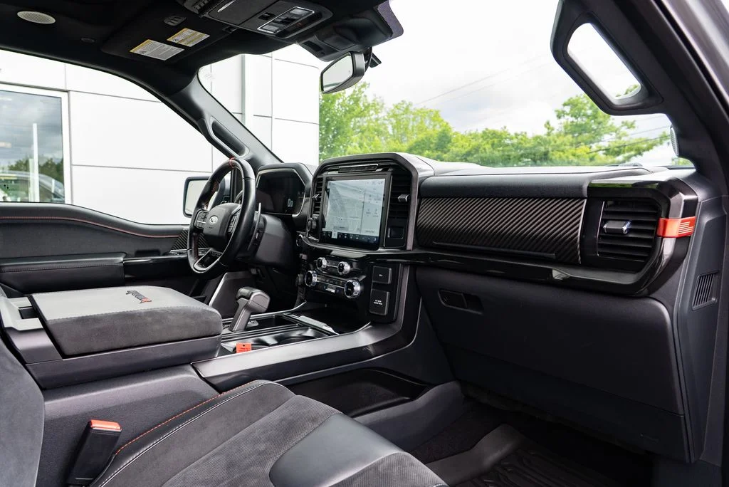 Used 2023 Silver Ford Raptor image 31