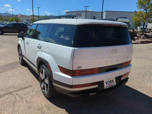 Used 2025 White Hyundai Limited image 8