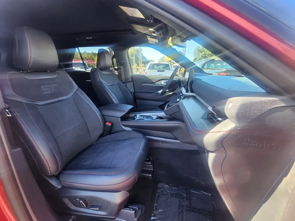New 2027 Ruby Red Metallic Tinted Clearcoat Ford ST image 29