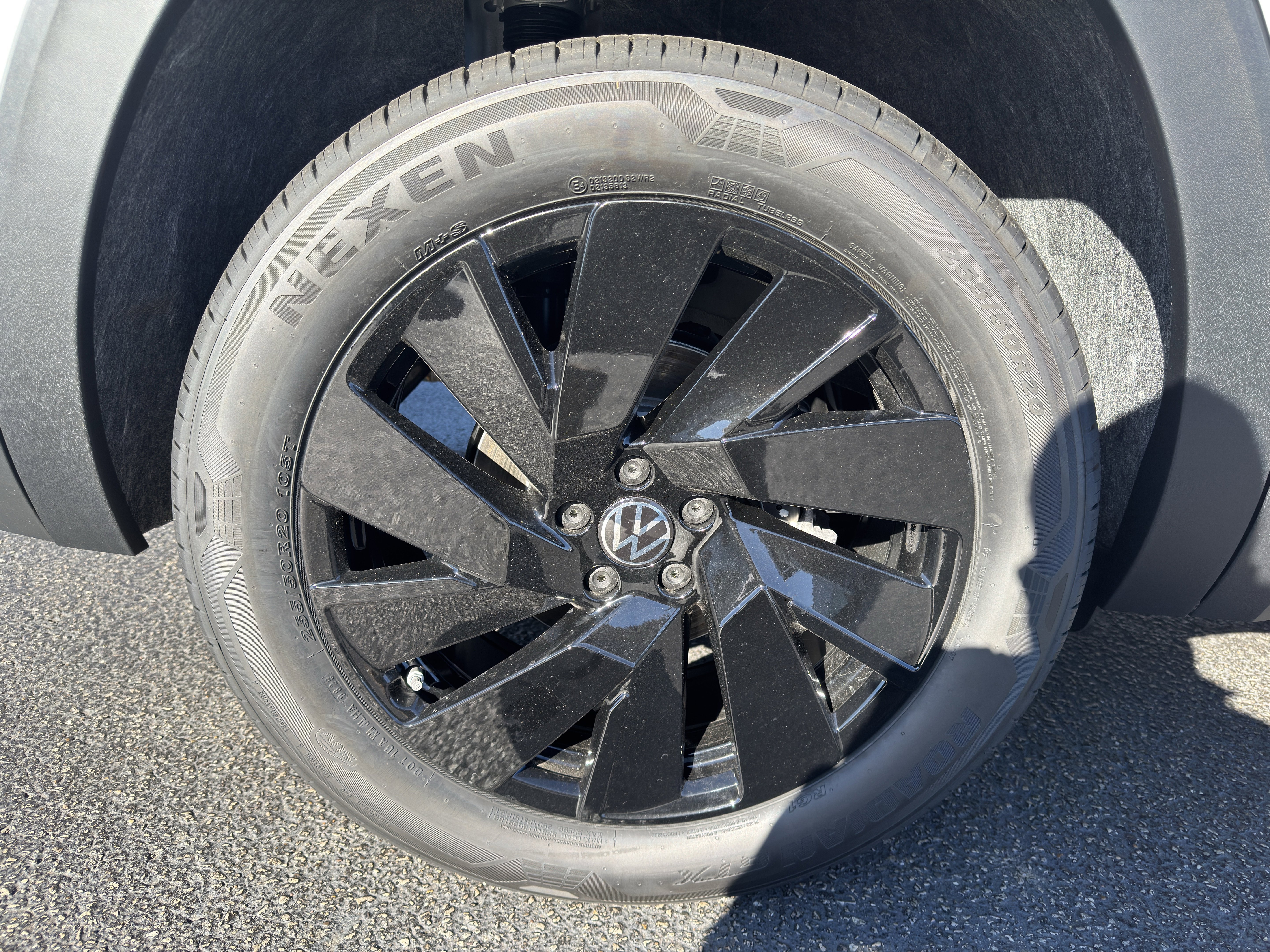 2026 Volkswagen Atlas SE w/Tech - Photo 9