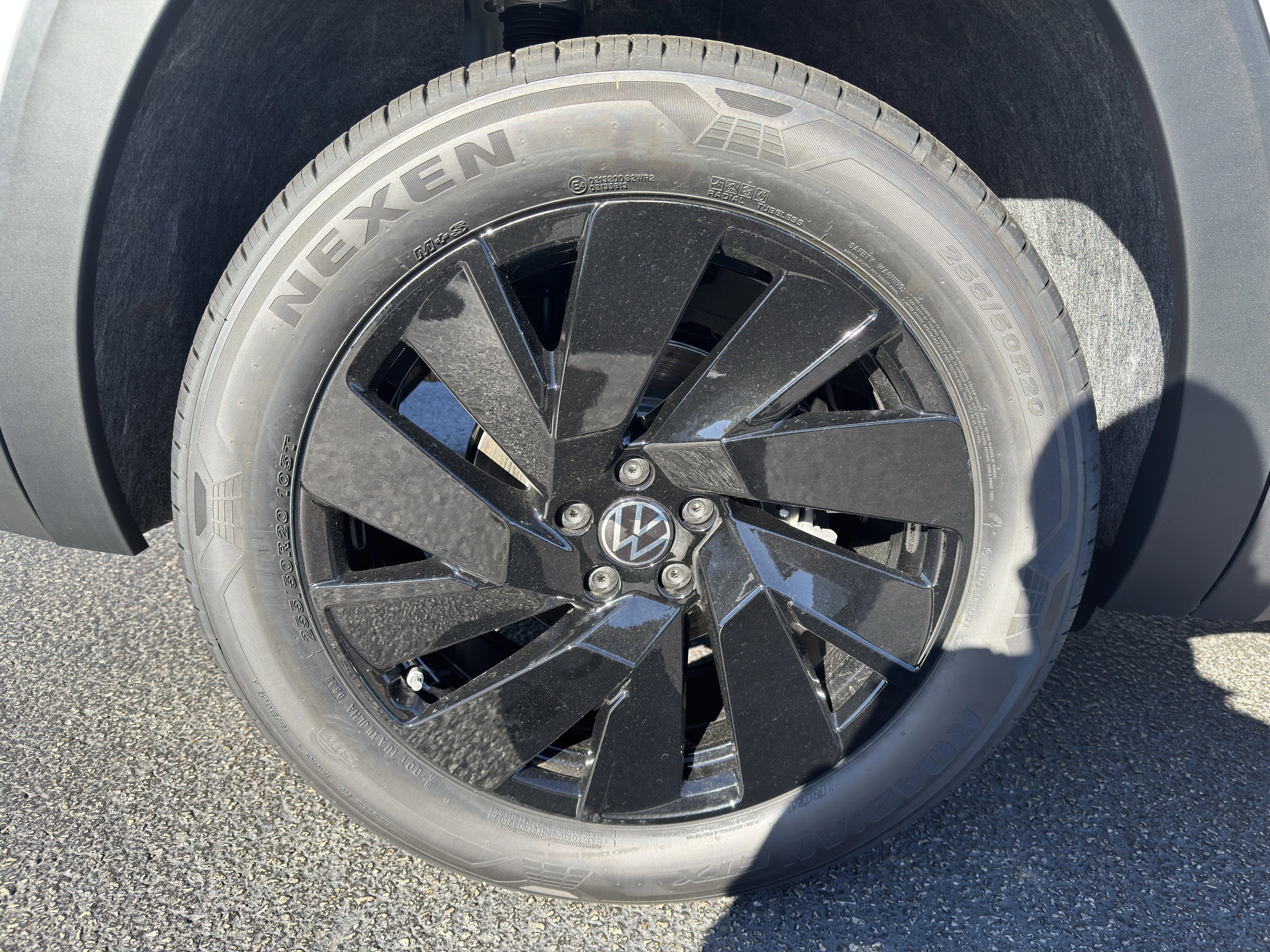 2026 Volkswagen Atlas SE w/Tech - Photo 9