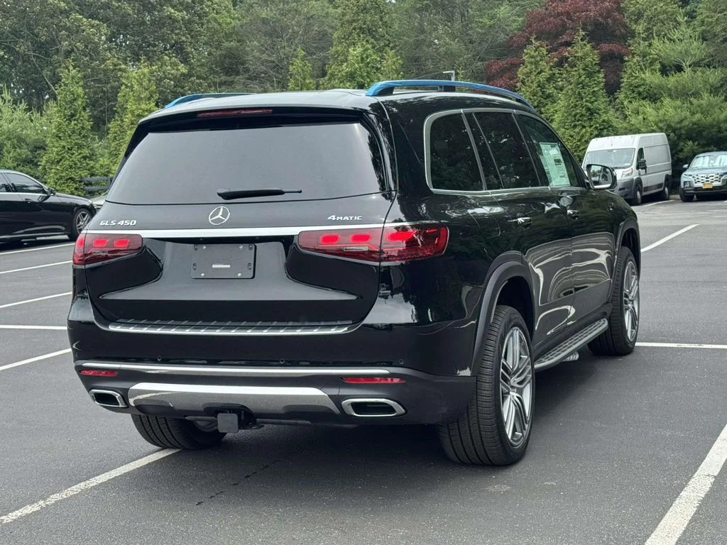 New 2026 Black Mercedes-Benz GLS 450 image 10