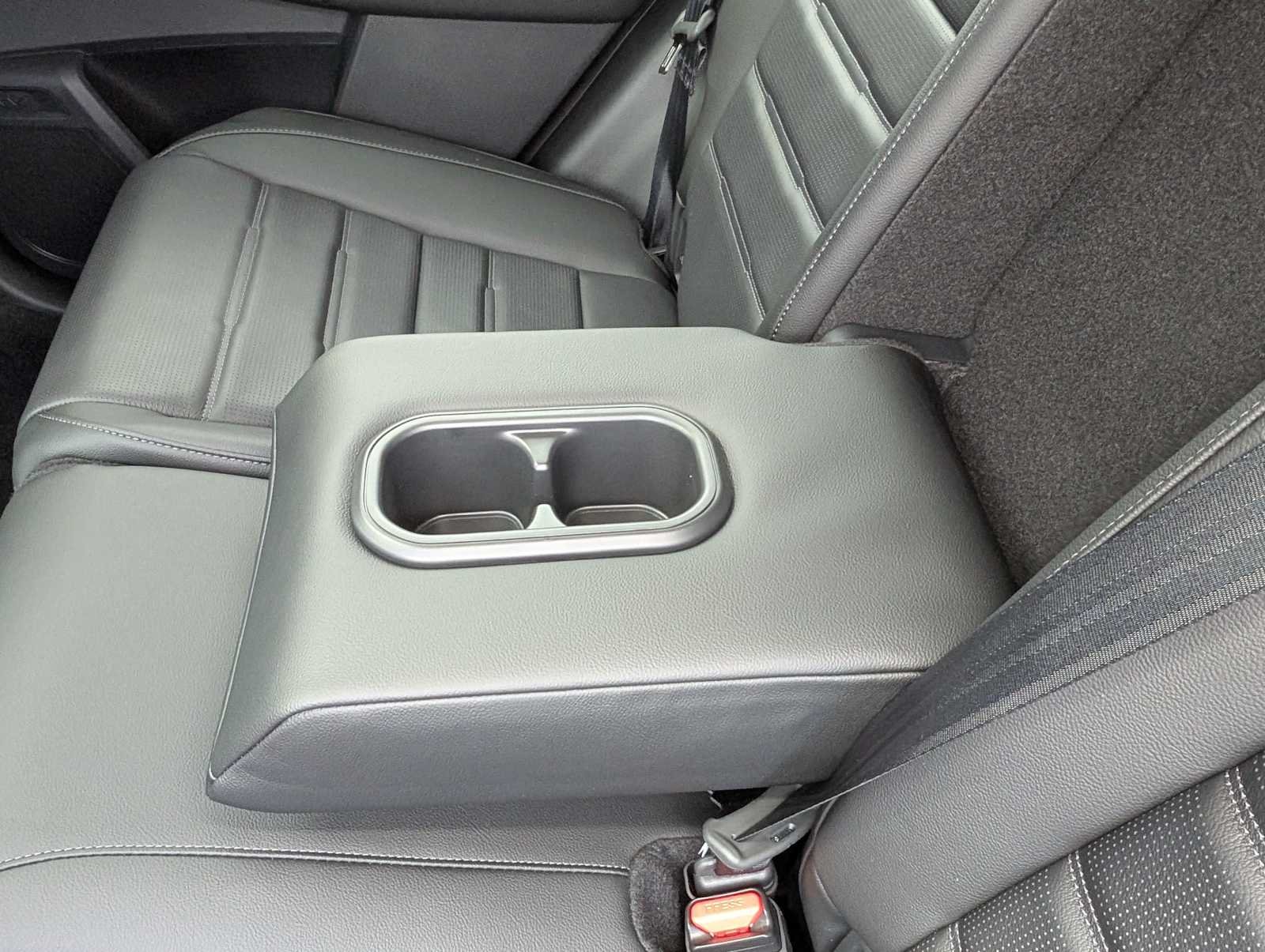 New 2026 Urban Gray Pearl Honda EX-L image 17