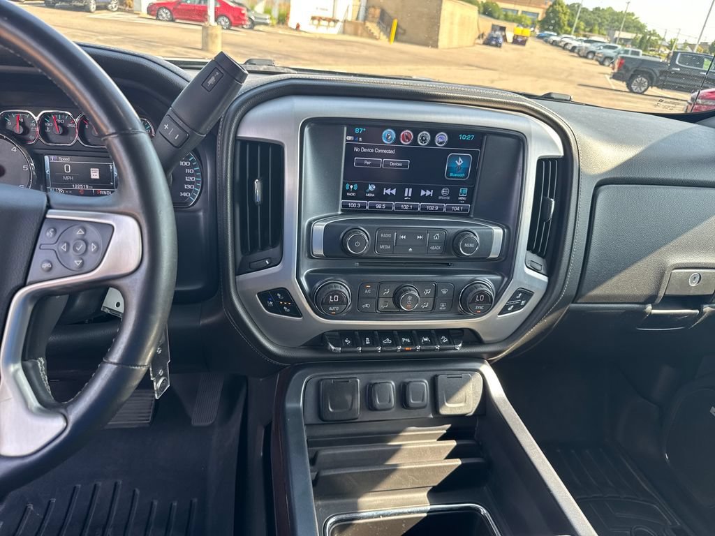Used 2017 ONYX BLACK GMC SLT image 17