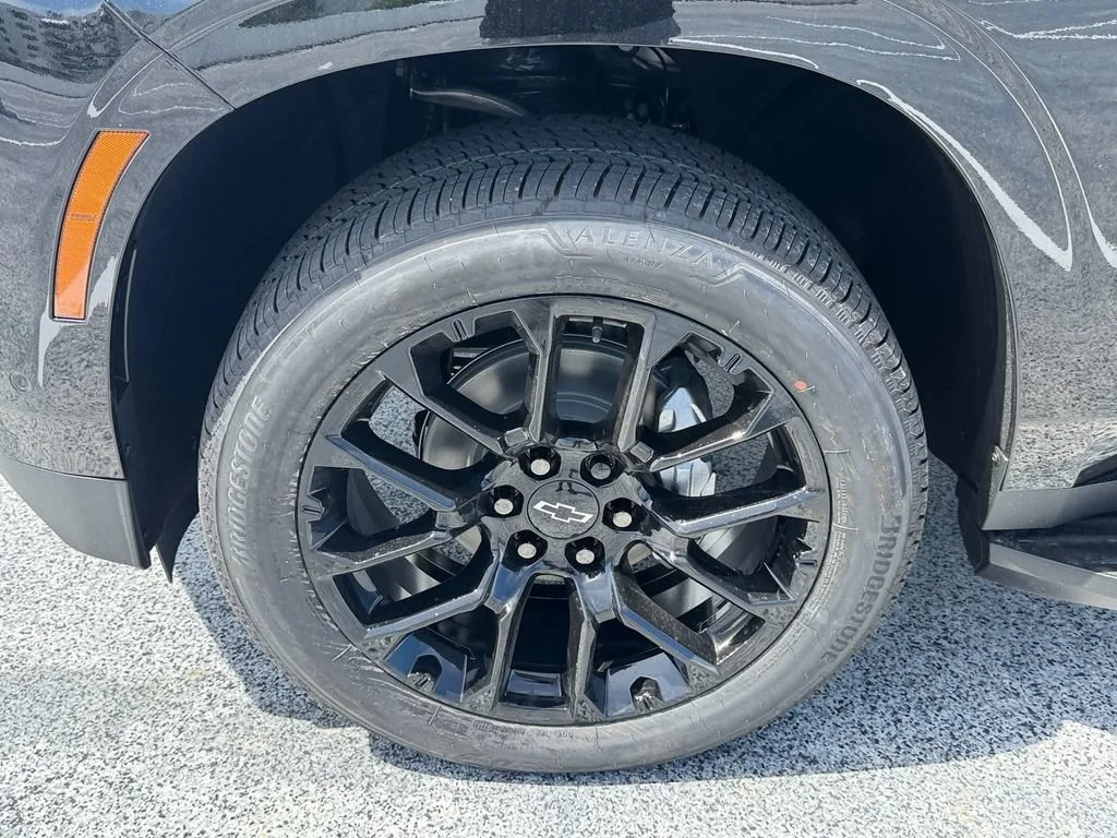 New 2026 Black Chevrolet Premier image 17