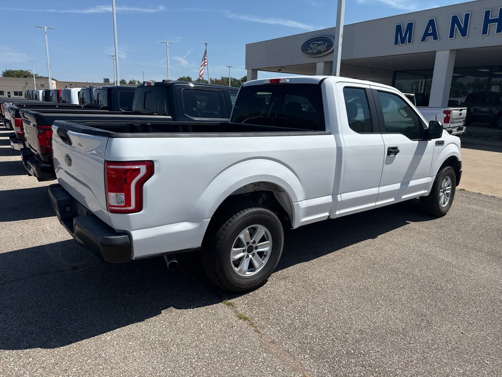 Used 2017 Oxford White Ford XL image 5