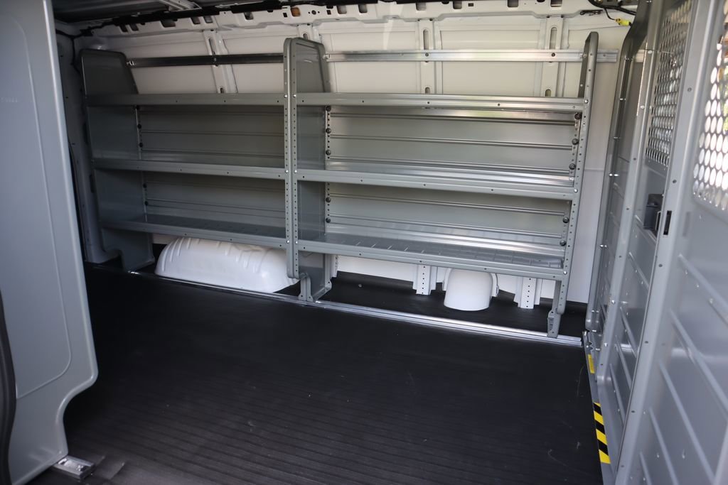 2025 GMC Savana Cargo Work Van - Photo 8