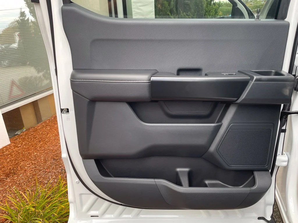 New 2026 OXFORD WHITE Ford STX image 24