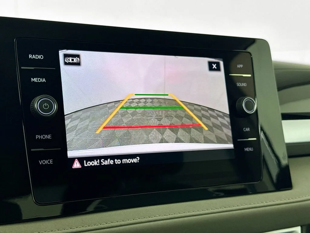 2026 Volkswagen Taos SE - Photo 32