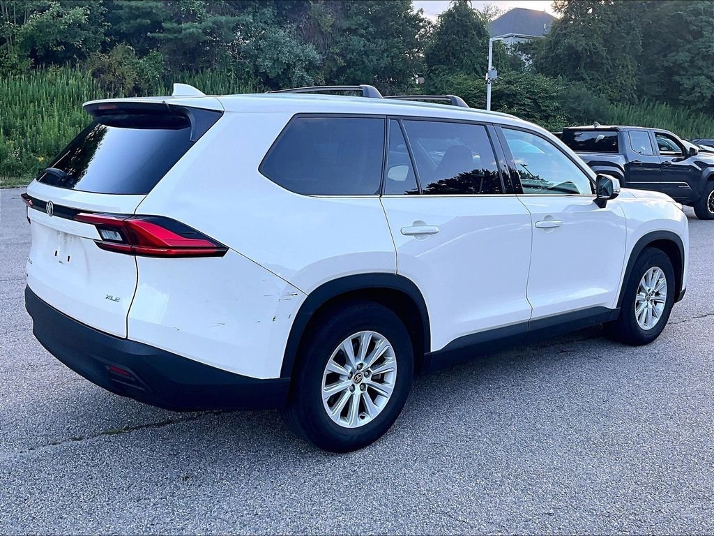 Used 2024 White Toyota XLE image 6