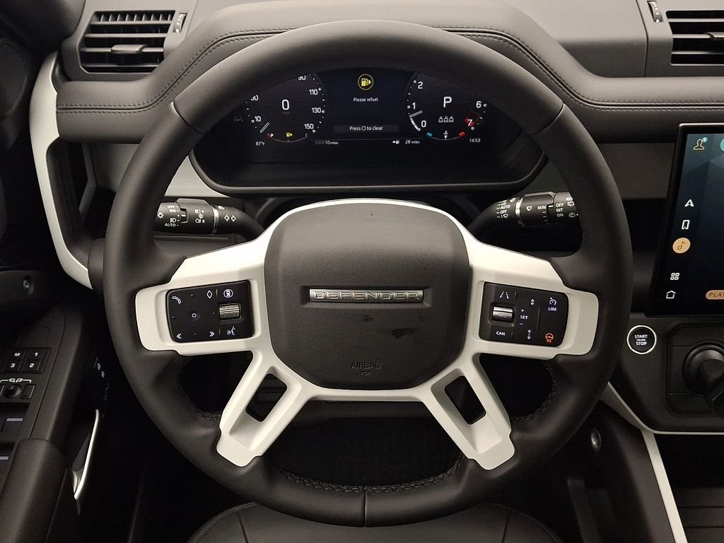 New 2026 Santorini Black Land Rover X-Dynamic SE image 16