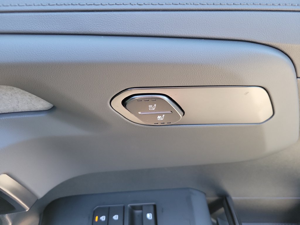 New 2027 Wolf Gray Kia X-Line EX image 12