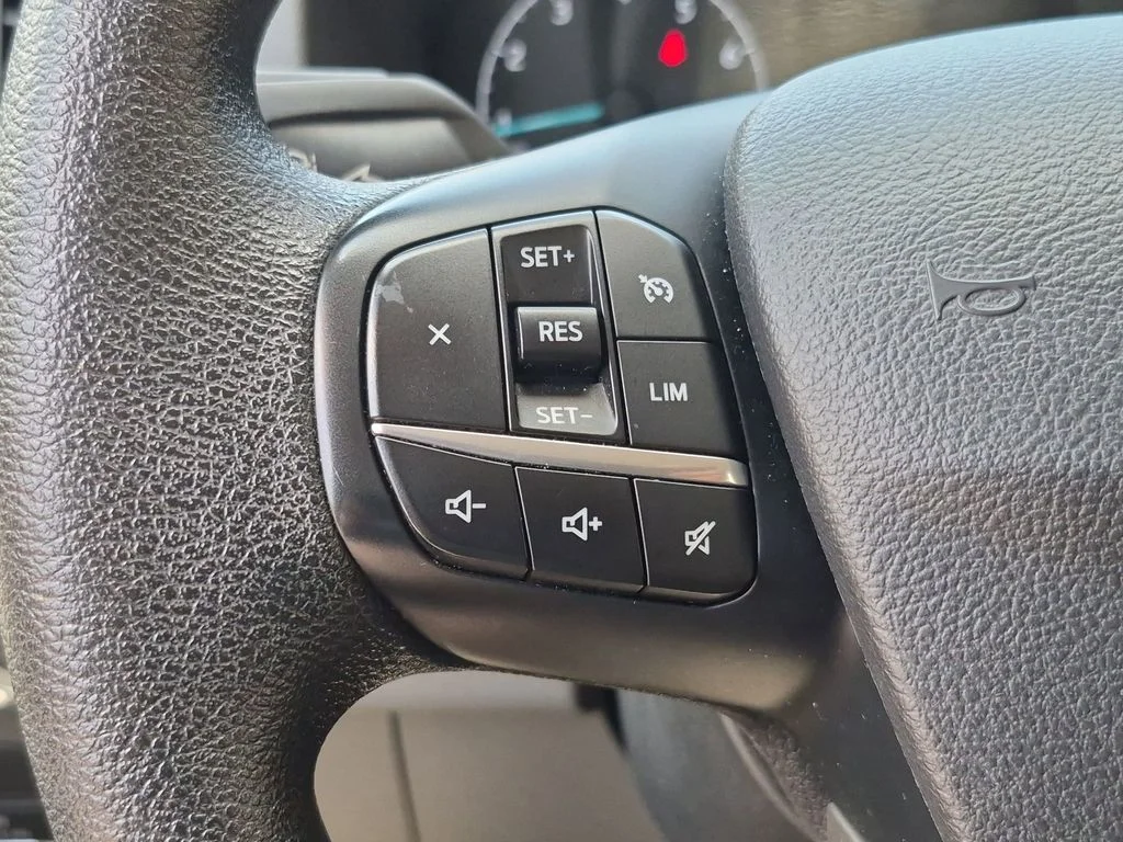 Used 2023 White Ford XLT image 17