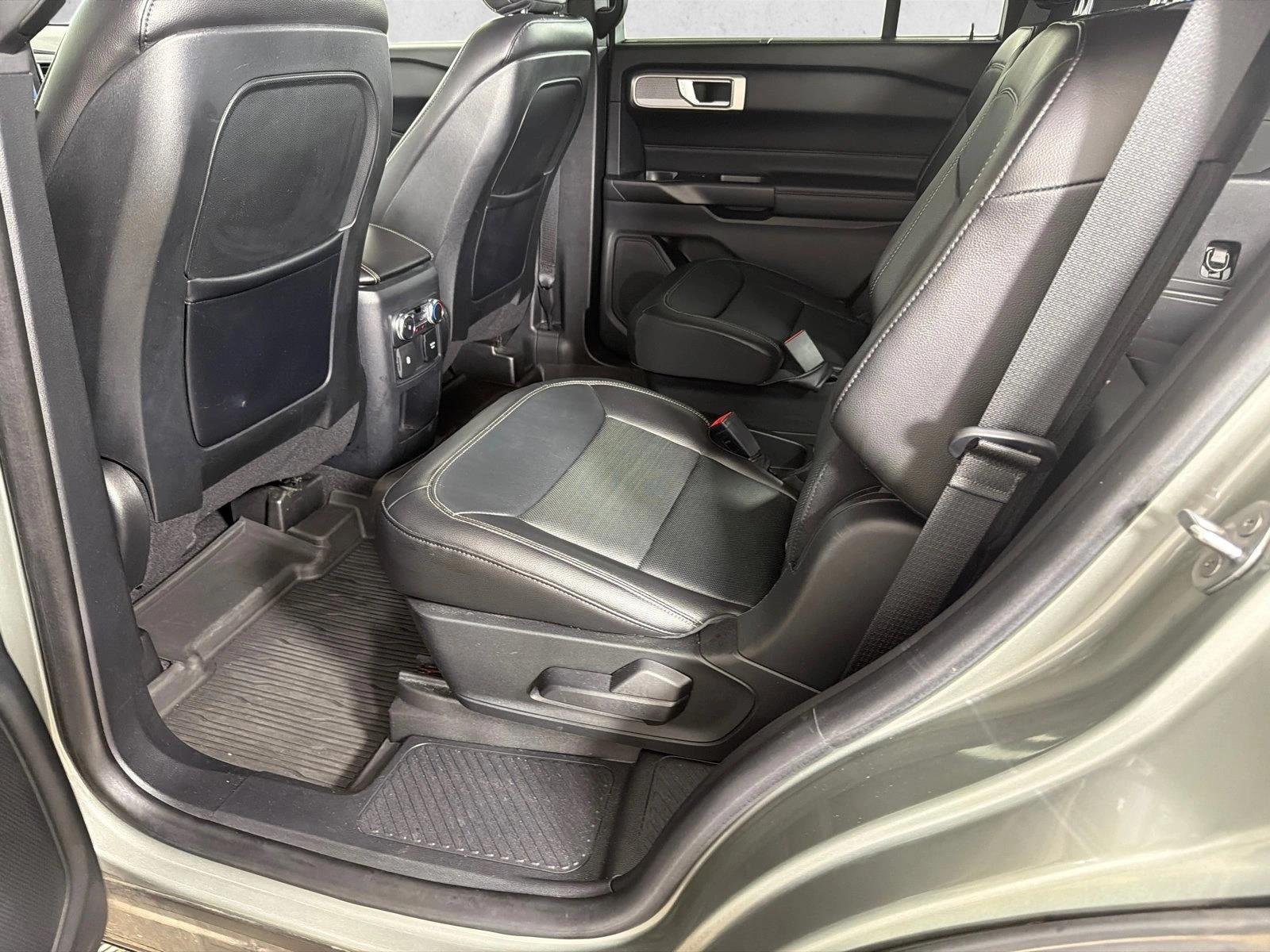 Used 2020 Silver Spruce Metallic Ford Limited image 22