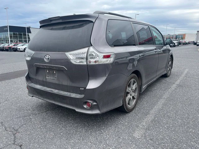 Used 2019 Gray Toyota SE image 7