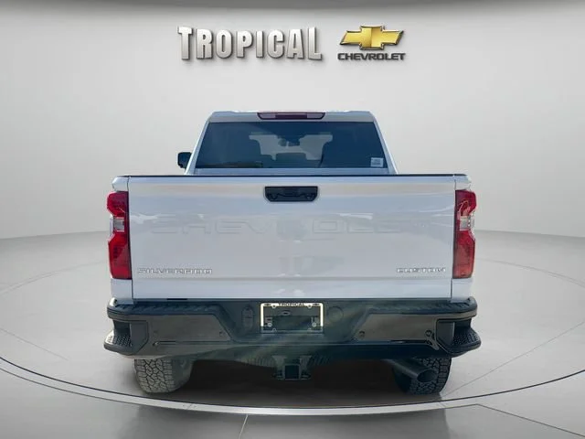 New 2026 Summit White Chevrolet Custom image 4