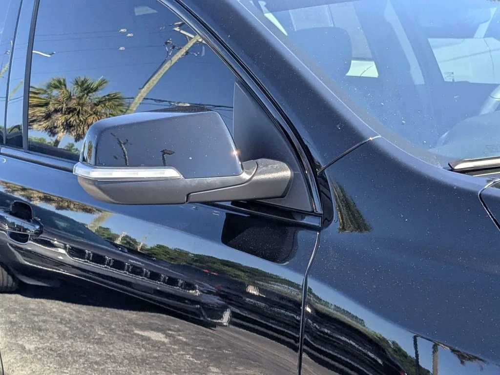 Certified Used 2023 Black GMC SLE image 10