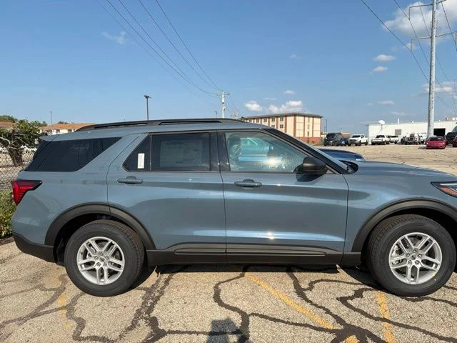 New 2027 Vapor Blue Metallic Ford Active image 4