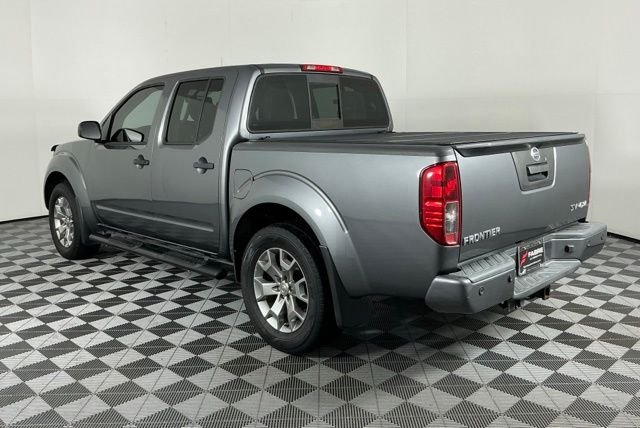 Used 2021 Gray Nissan SV image 5