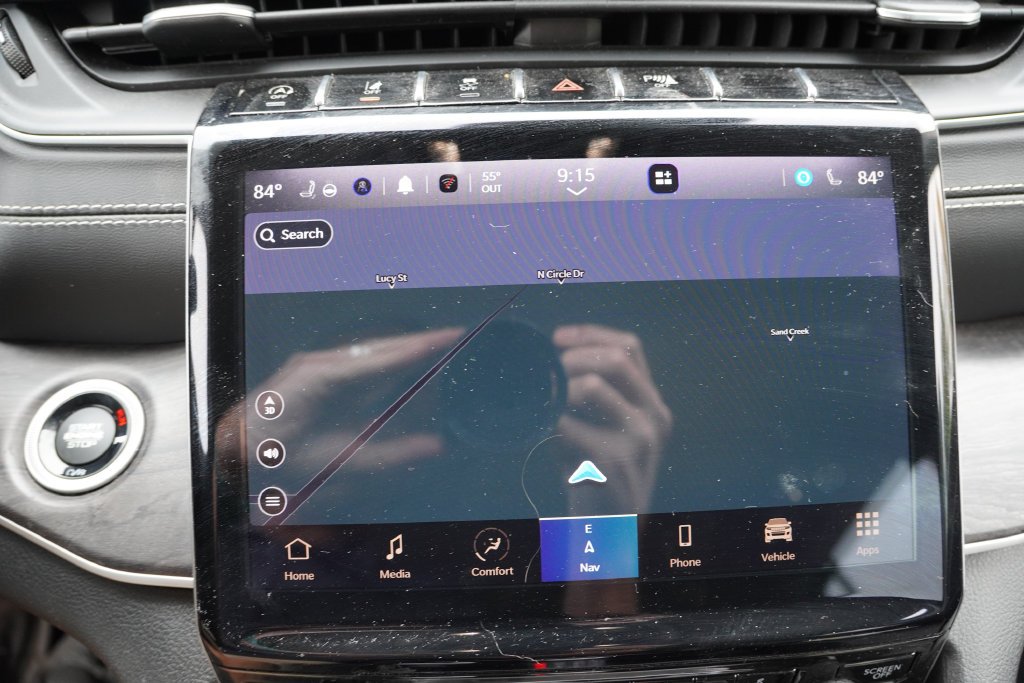 Used 2023 White Jeep Limited image 6