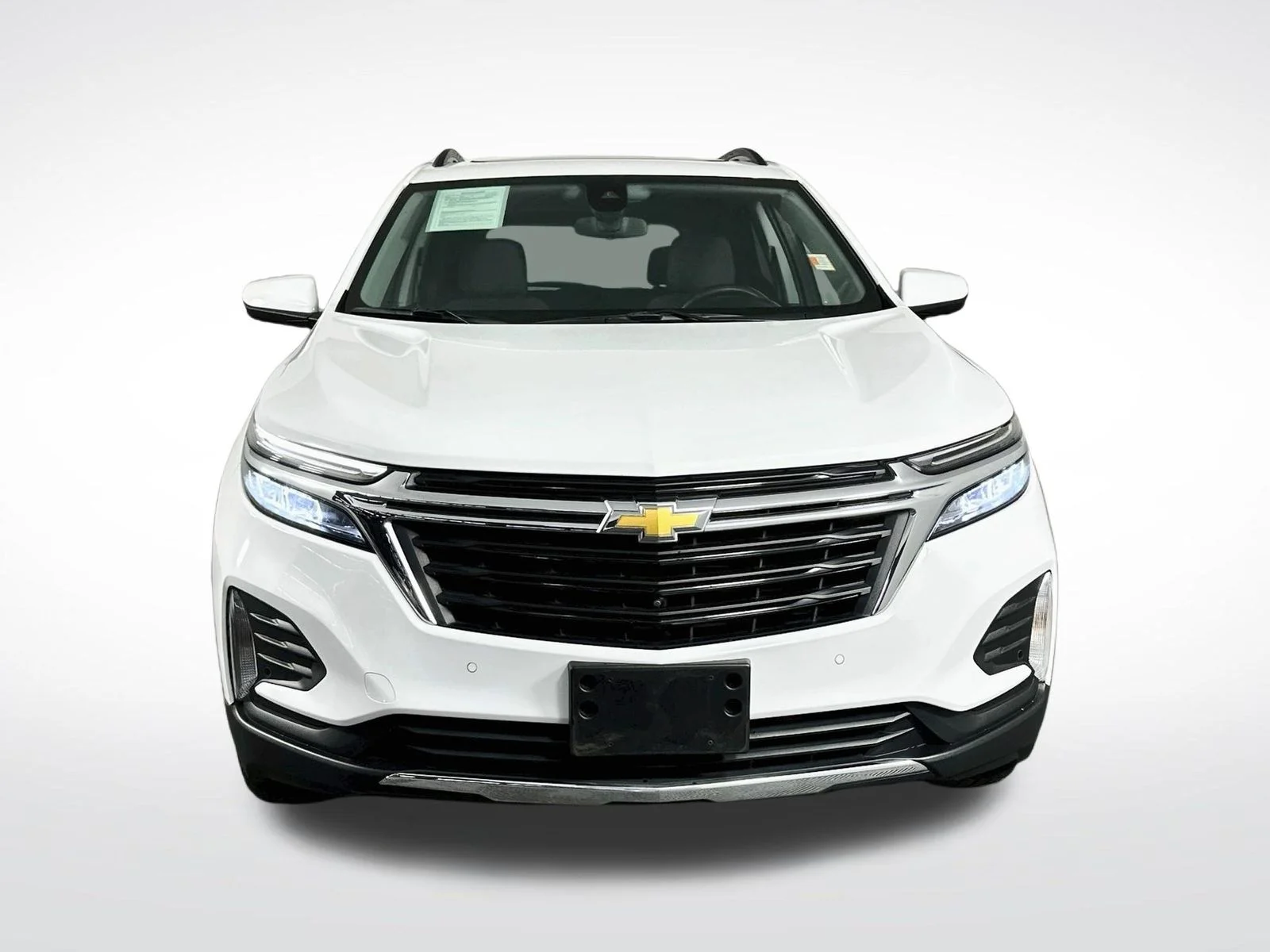 Used 2024 Summit White Chevrolet LT image 2