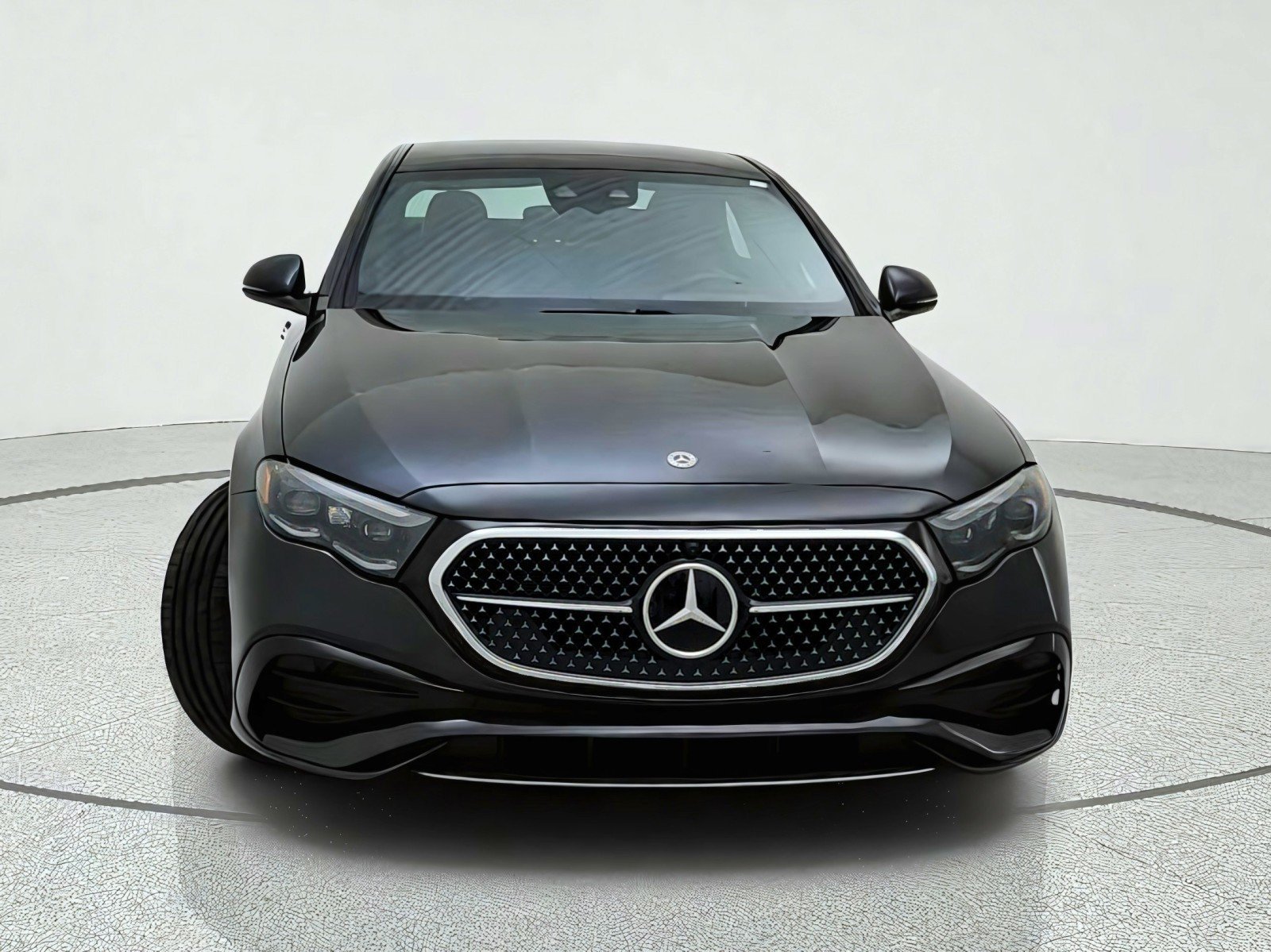 New 2027 Graphite Grey Metallic Mercedes-Benz E 350 RWD Sedan image 29
