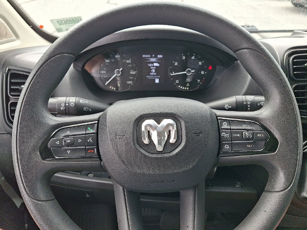 Used 2025 White Ram Base image 18