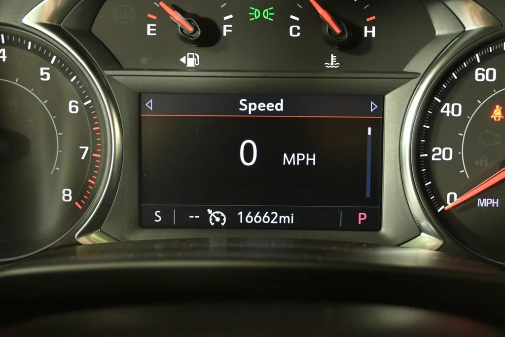 Used 2024 Black Chevrolet 2LT image 25